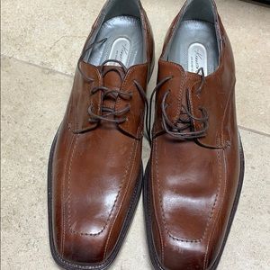 Men dress shoes